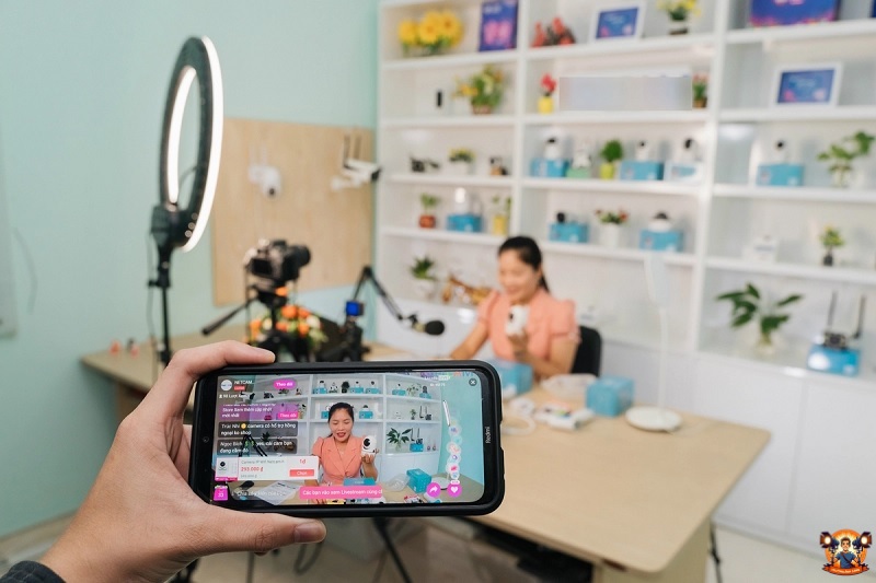 Tư vấn chọn mua thiết bị phòng livestream đúng nhu cầu