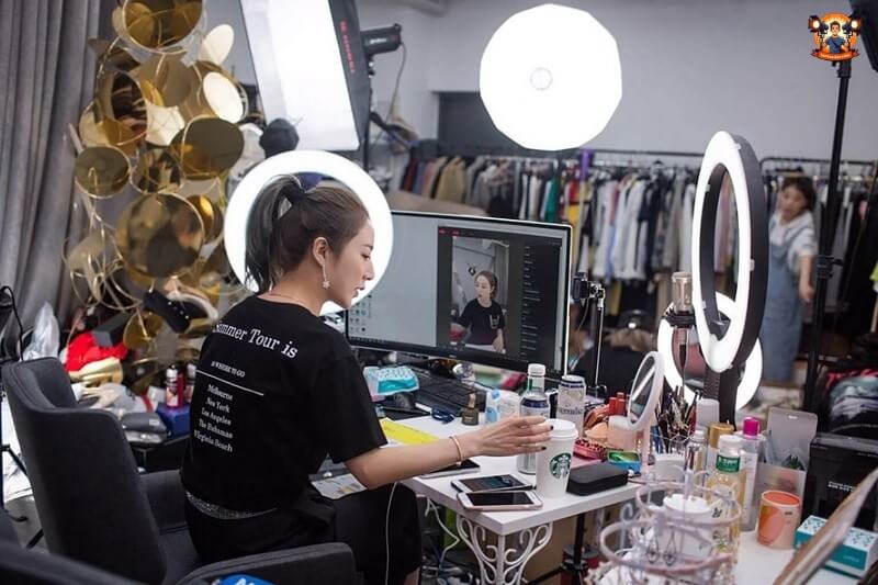 Thiết bị Livestream chuyên nghiệp nên có