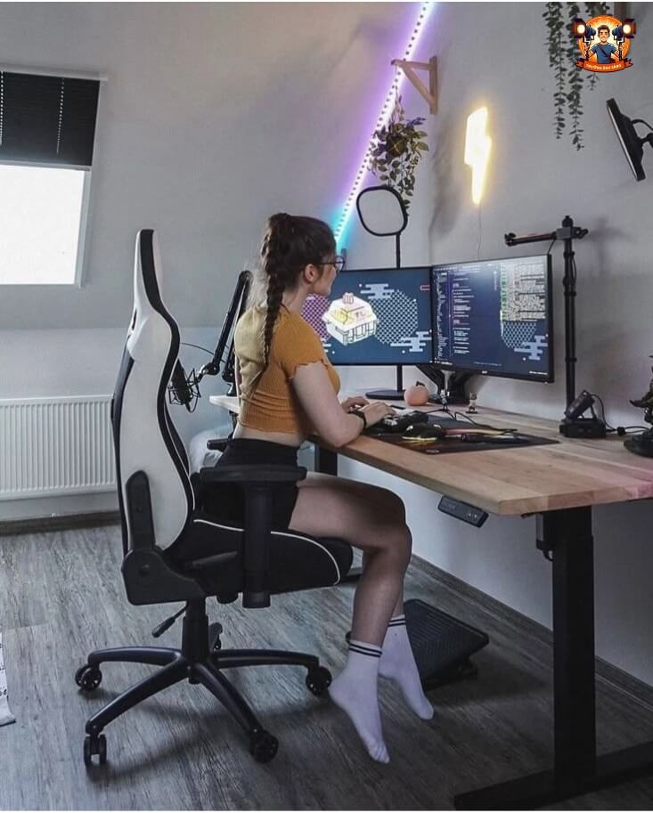 Mẫu trang trí phòng Livestream đẹp ấn tượng chuyên nghiệp
