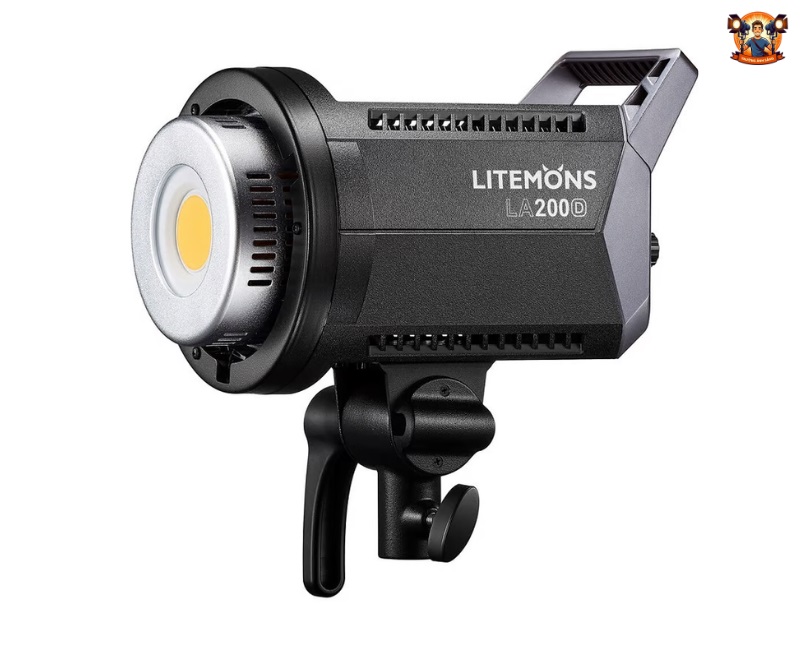 So sánh đèn Marklive 100x và Godox Litemons LA200D