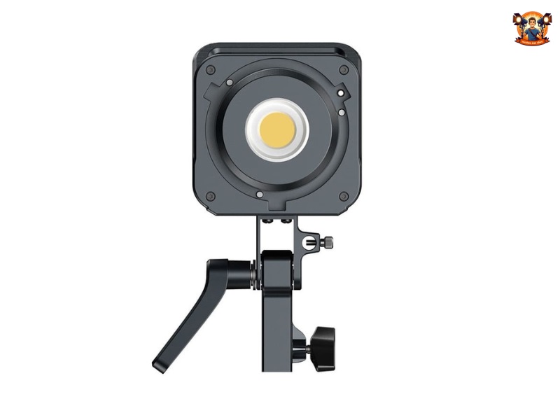 đèn Marklive 200x và đèn SmallRig RC120D