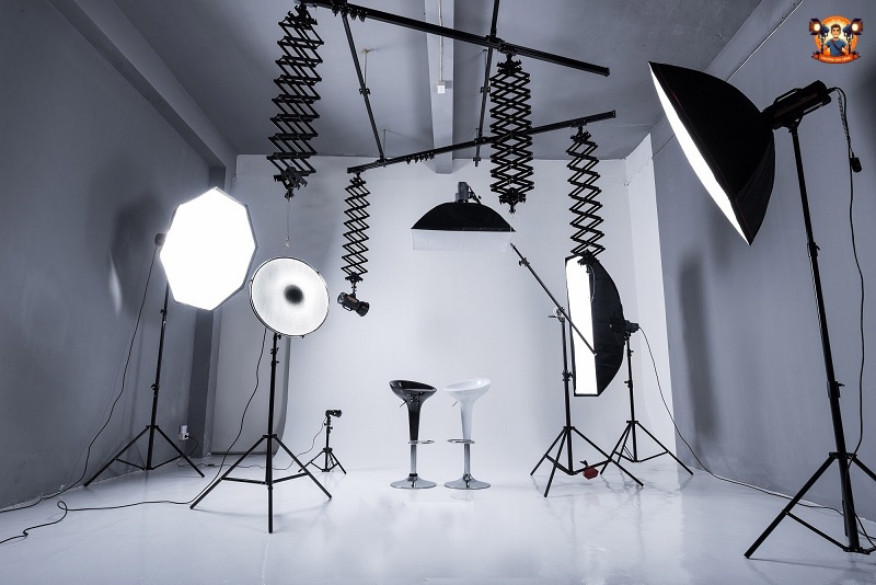 Vì sao nên lựa chọn đèn Studio​?