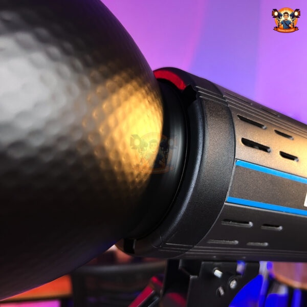 So sánh đèn ET300s và Marklive 100x chi tiết