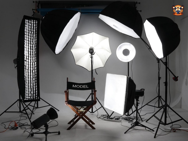 Bộ đèn Studio gồm những gì?