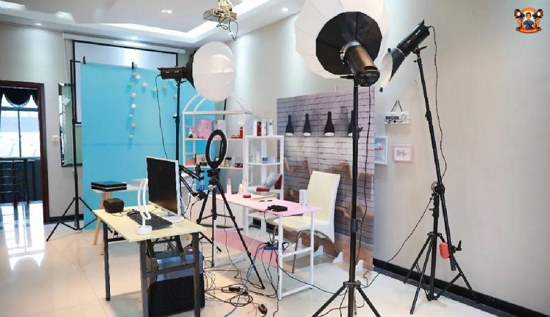 Livestream trong phòng nhỏ / phòng lớn